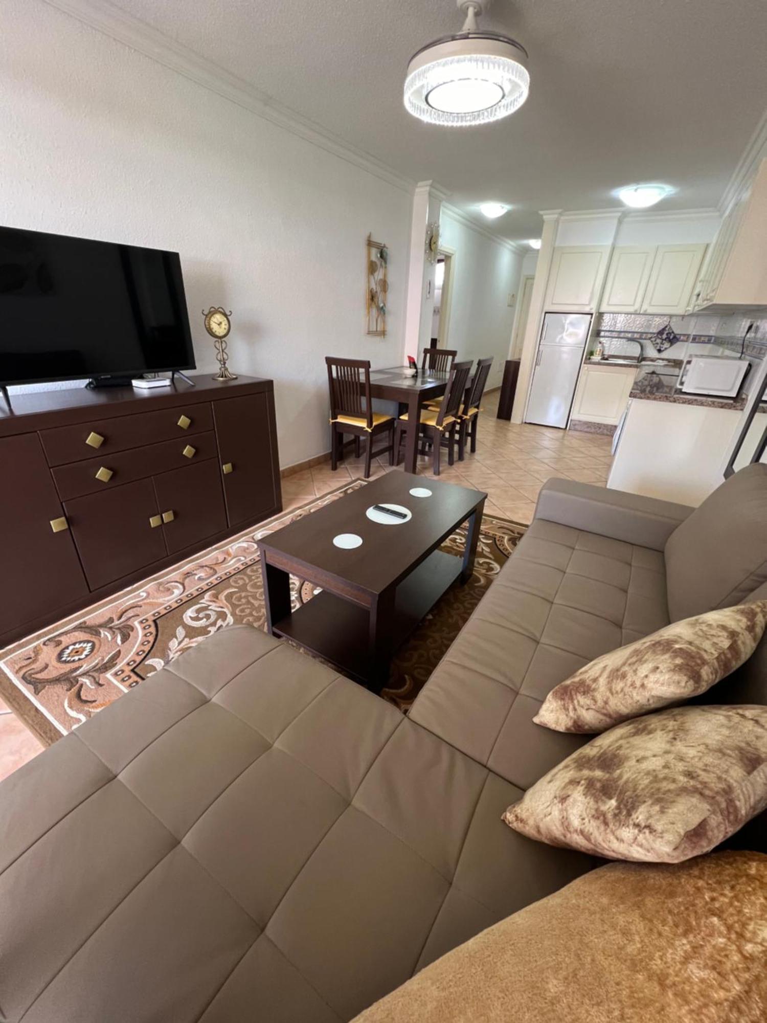 Apartment Center Los Cristianos Los Cristianos  Esterno foto